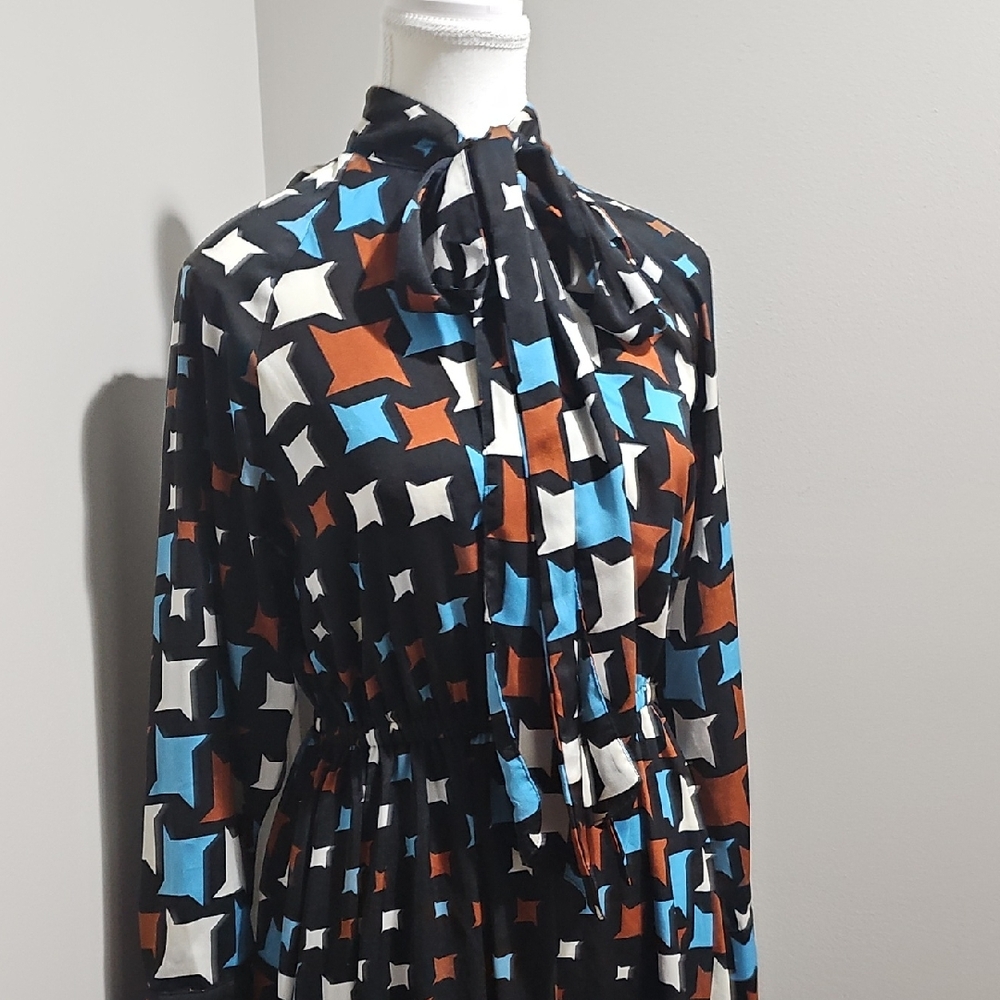 Nine West Black and Blue Geometric Midi Dress